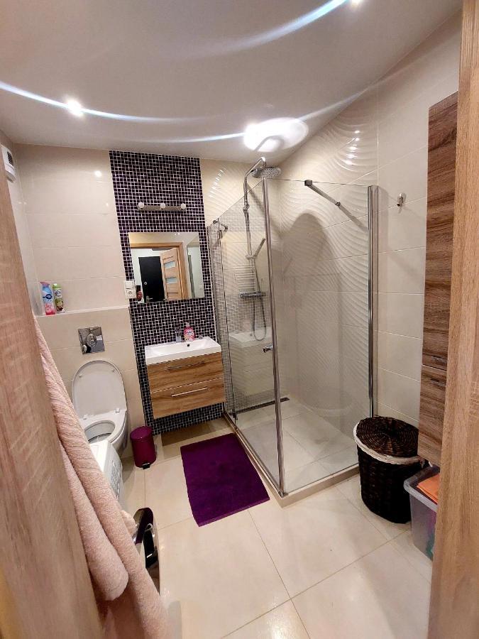 Nowoczesna Kawalerka Apartman Lublin Kültér fotó